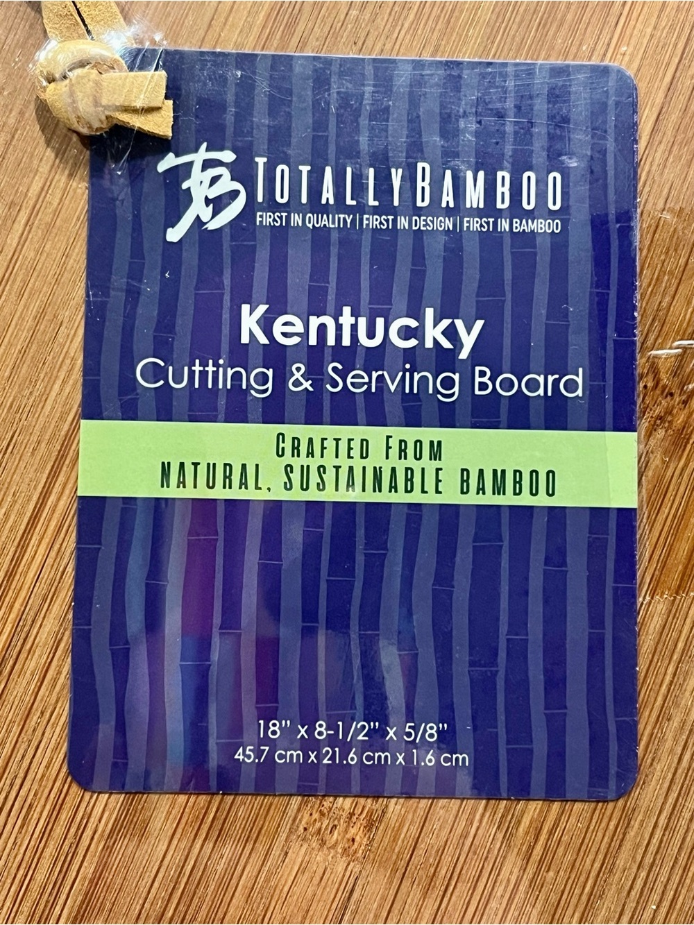 Totally Bamboo Kentucky State Cutting & Serving Board W/ Herbed Cheese Spreader - Picture 5 of 5